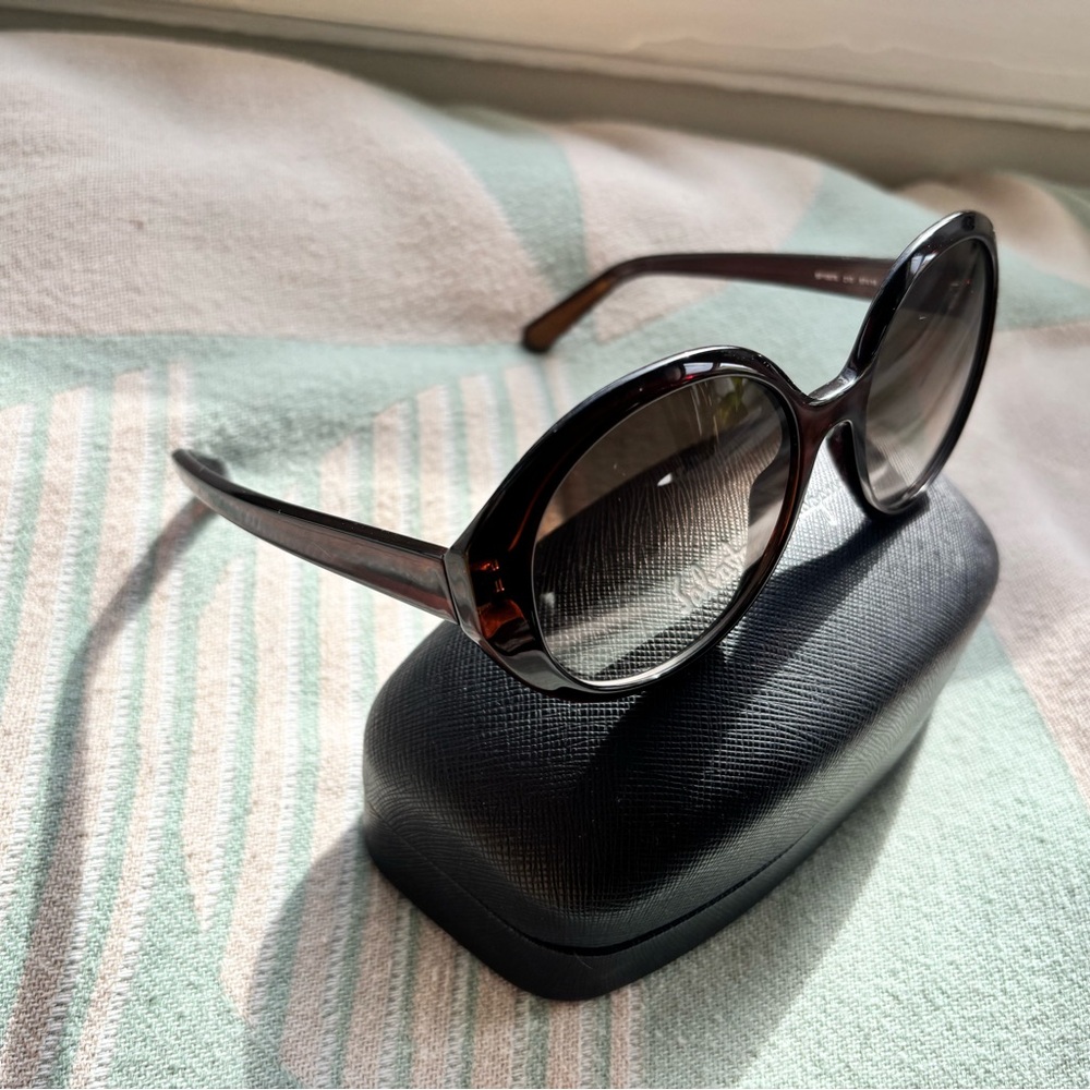 Salvatore Ferragamo 57mm Oval Sunglasses- Crystal Brown - Picture 3 of 7